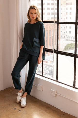 Katie Crepe Knit Pant - Dark Colors