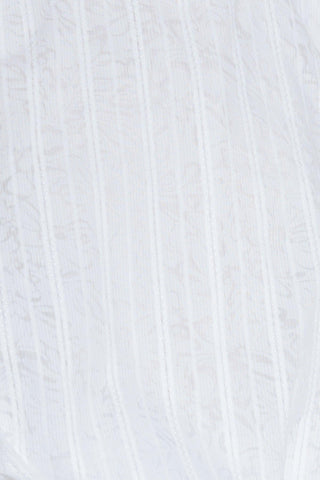 TIMELESS WITH EDGE WOVEN LACE TOP