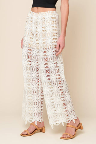 MEMORABLE FLIRT WOVEN LACE PANTS
